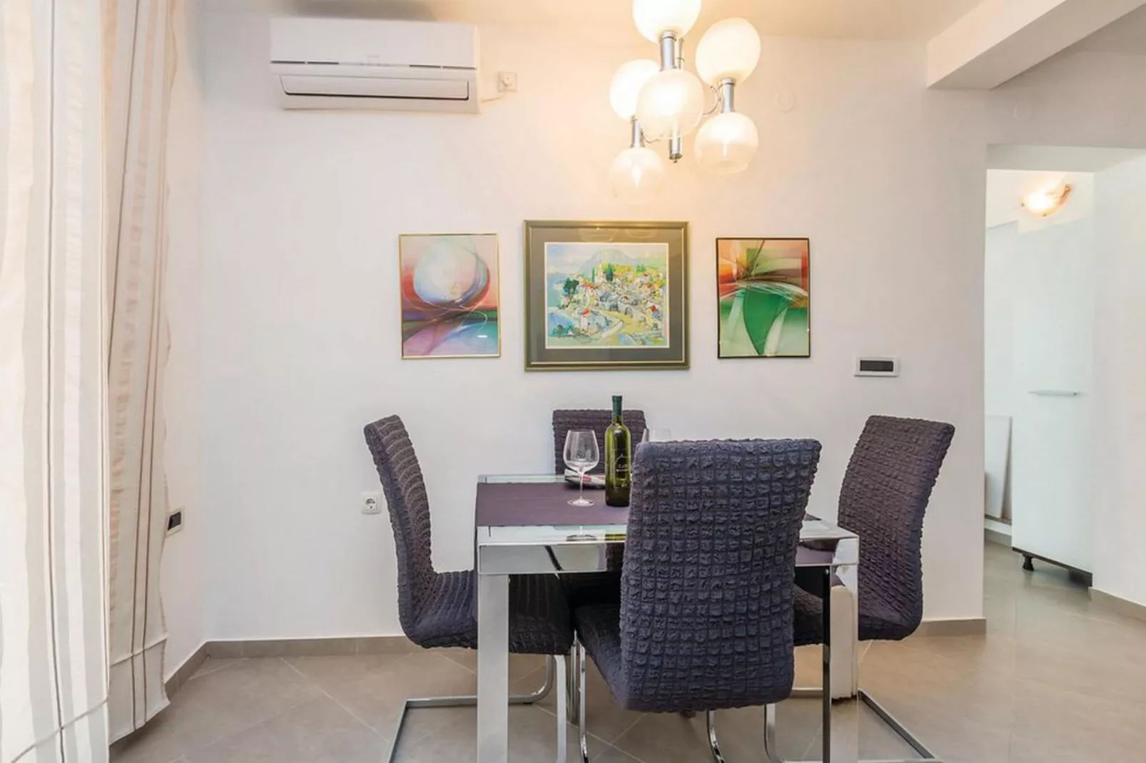 Apartments Paola - Two Bedroom Apartment with Terrace and Sea view-Dining room