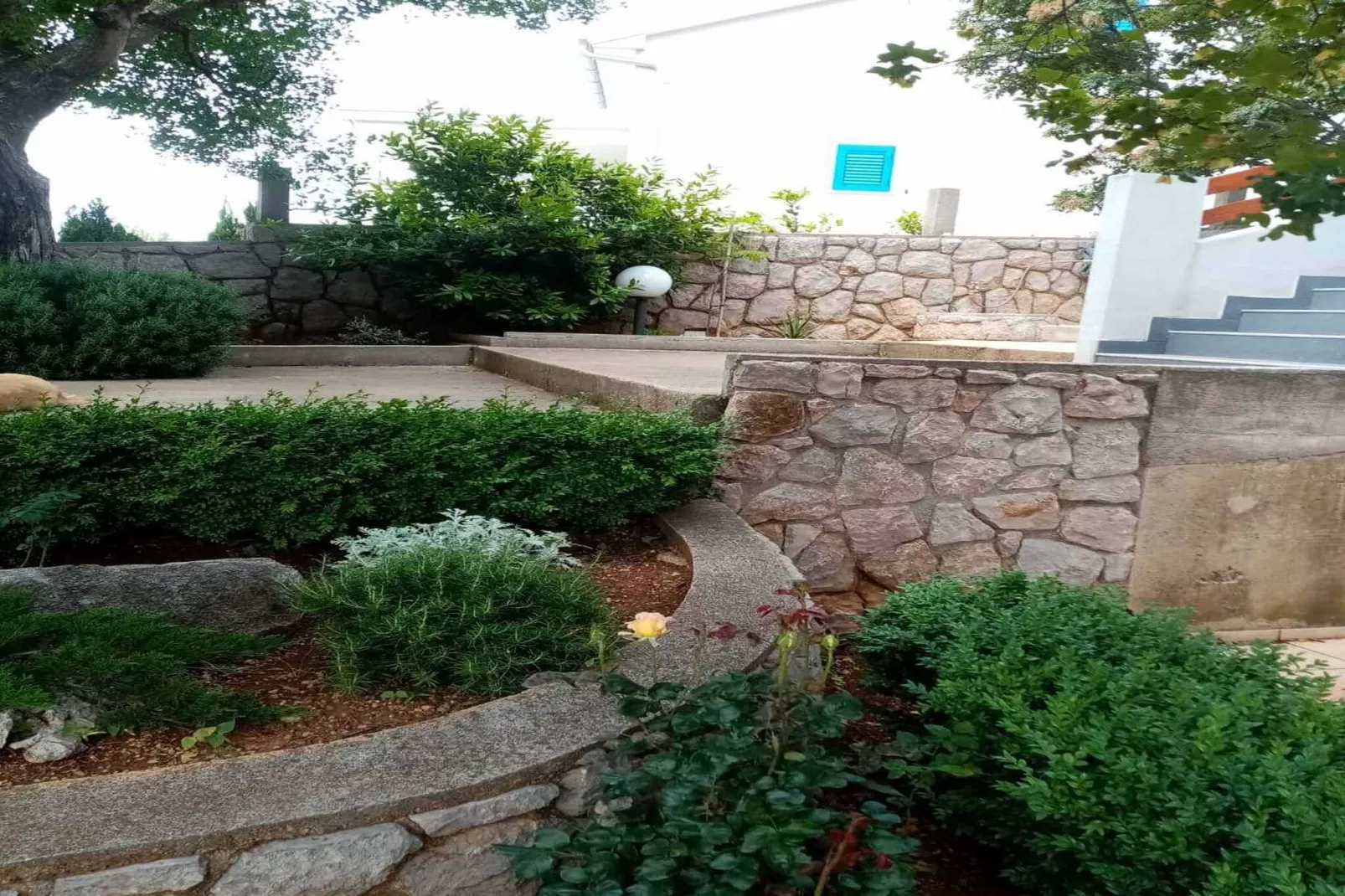Apartments Paola - Two Bedroom Apartment with Terrace and Sea view-Gardens summer
