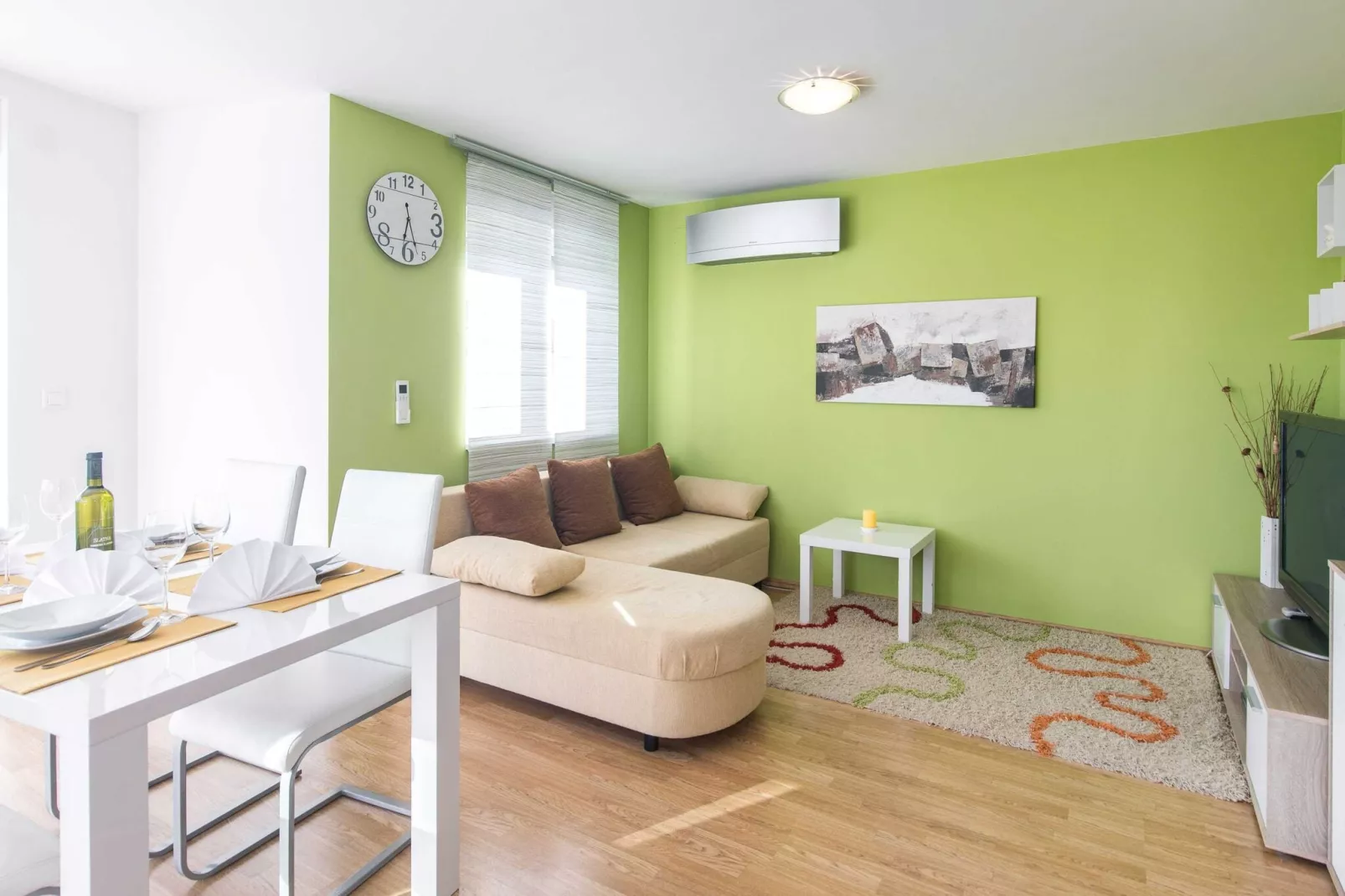 Apartment Salvagno - Two Bedroom Apartment with Balcony and Sea View-Living room