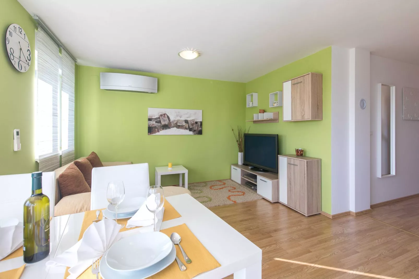 Apartment Salvagno - Two Bedroom Apartment with Balcony and Sea View-Indoor