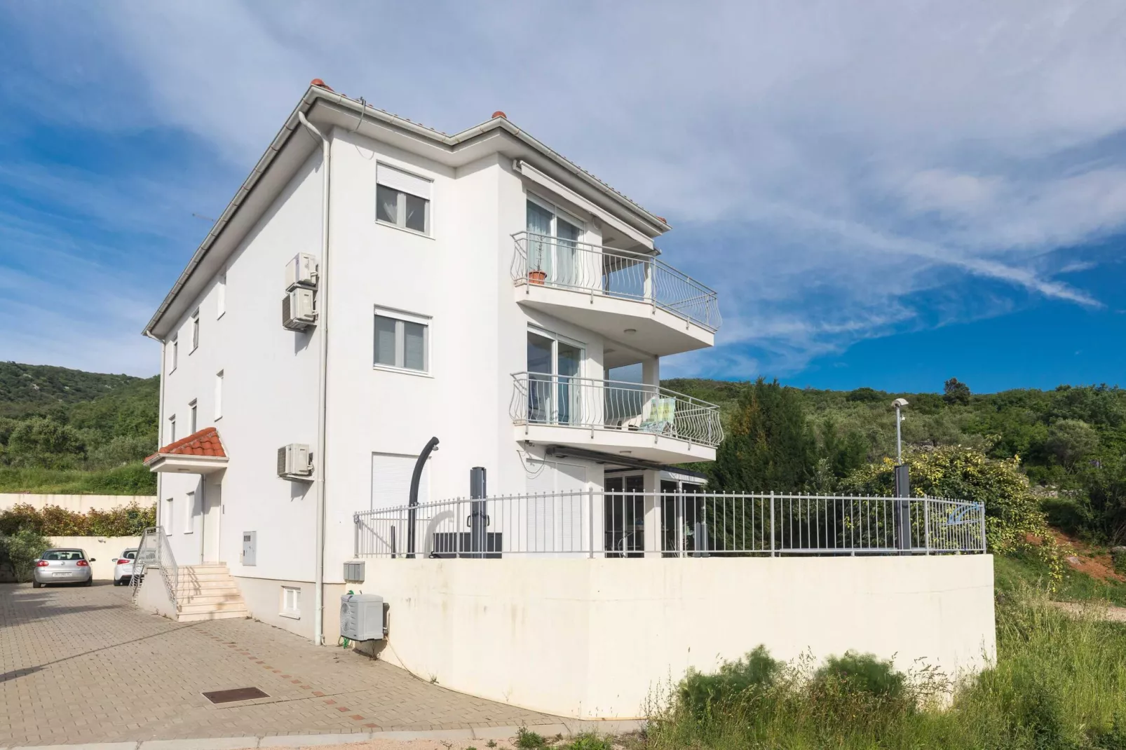Apartment Salvagno - Two Bedroom Apartment with Balcony and Sea View-Outdoor