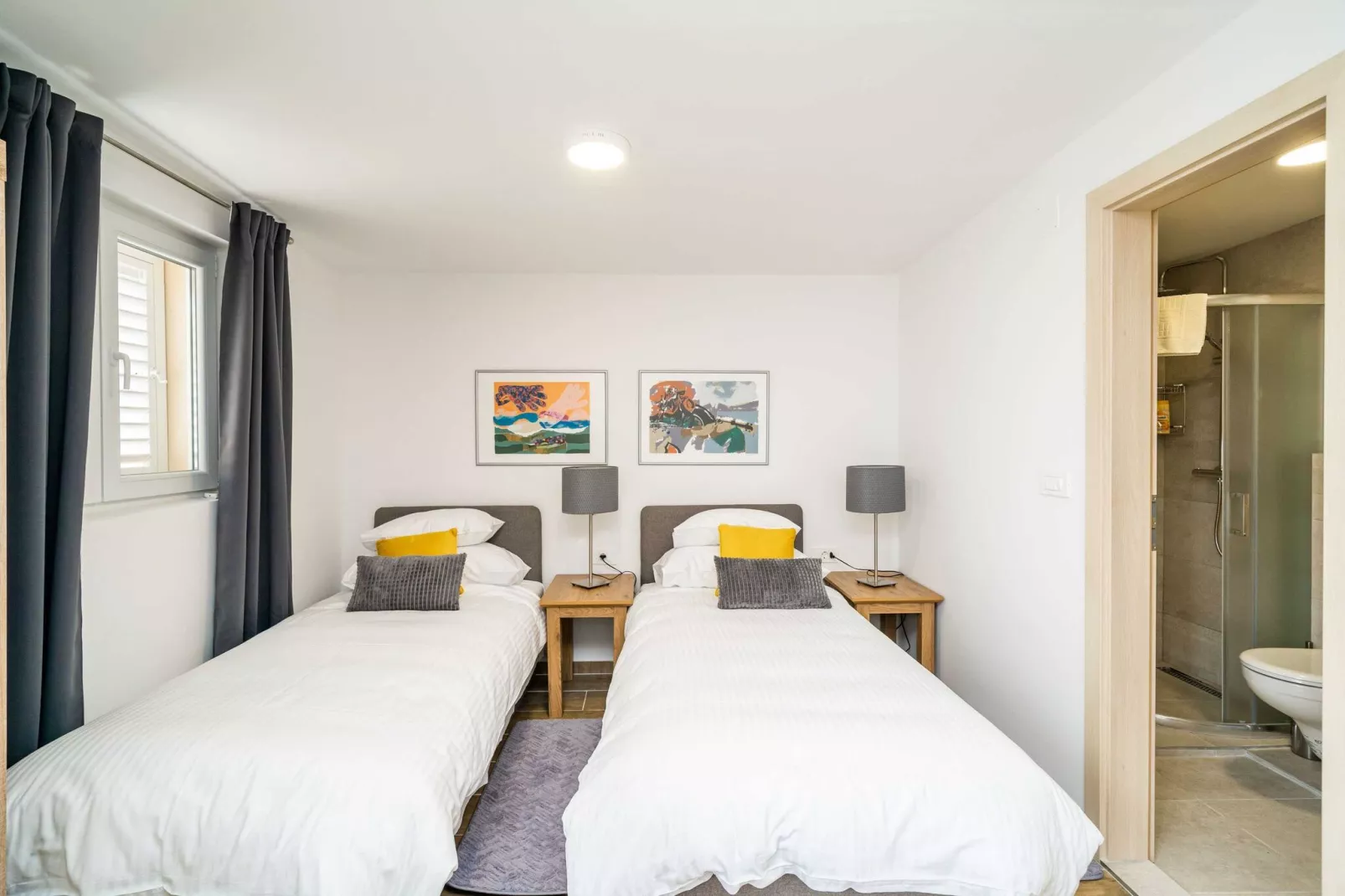 Argenta Rooms - Superior Double Room with Balcony (Argenta 1)-Bedroom