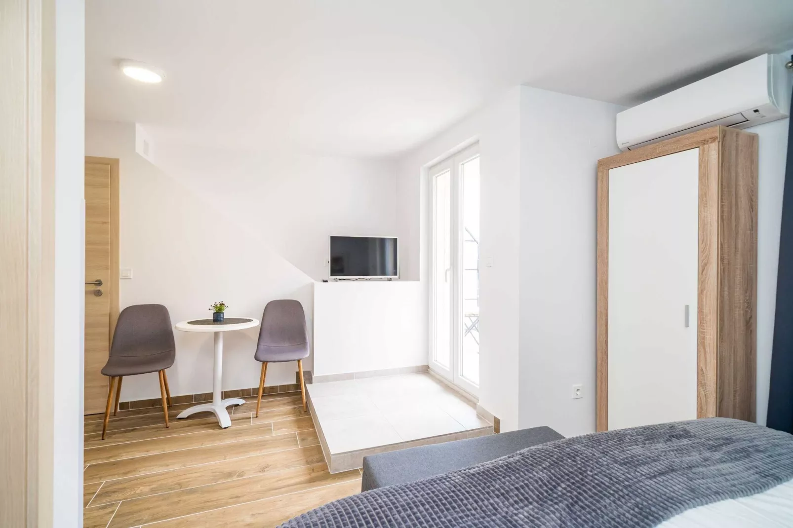 Argenta Rooms - Superior Double Room with Balcony (Argenta 1)-Indoor