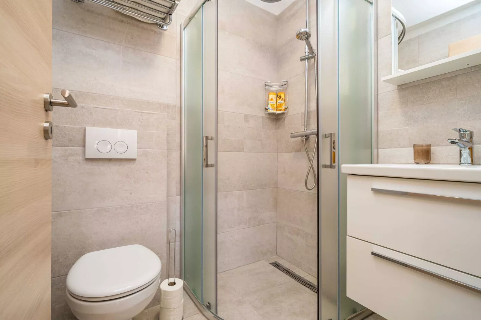 Argenta Rooms - Premium Double Room with Balcony (Argenta 2)-Badezimmer