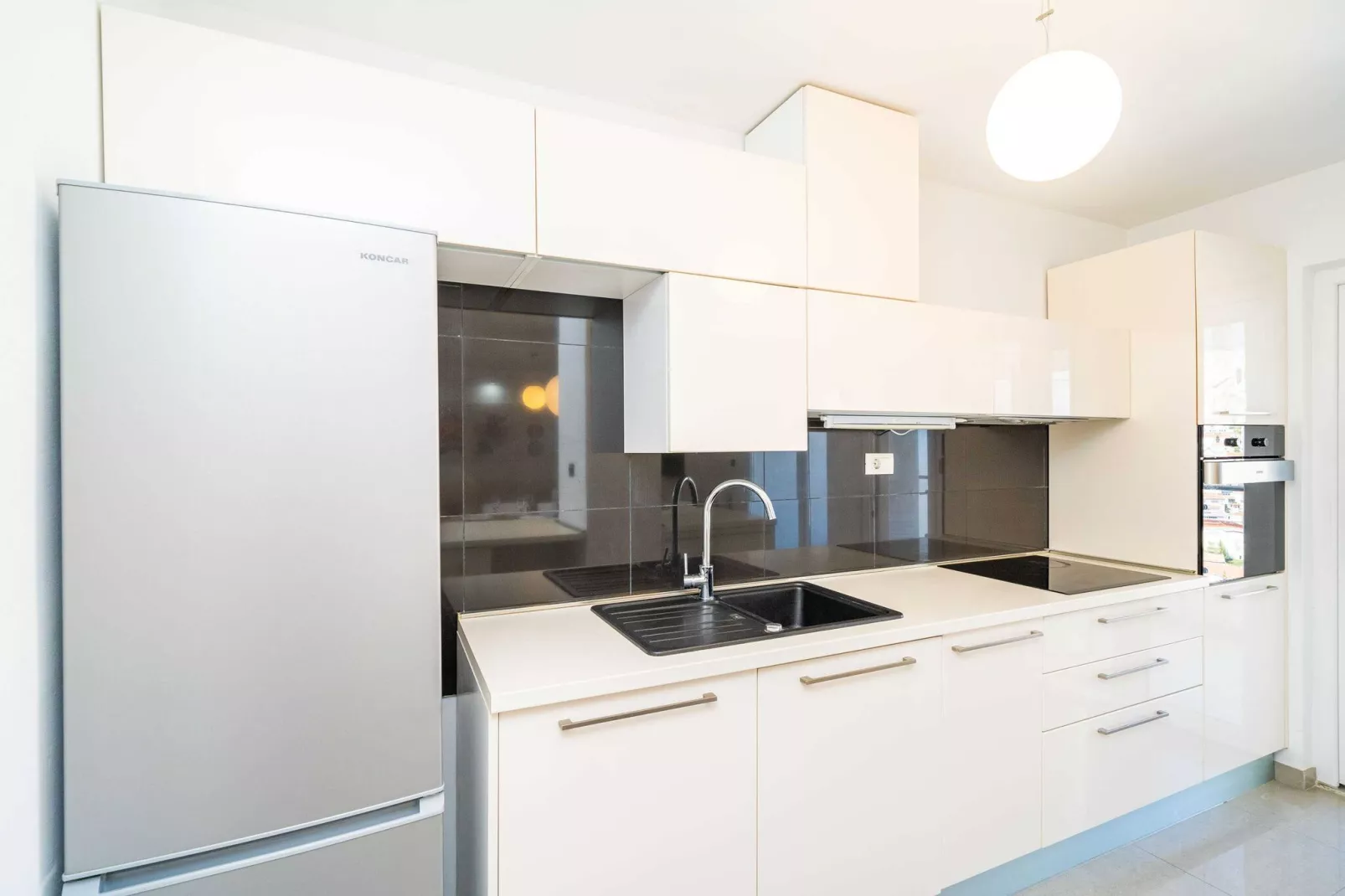 Apartment Hladilo  - Two Bedroom Apartment with Balcony-Kitchen
