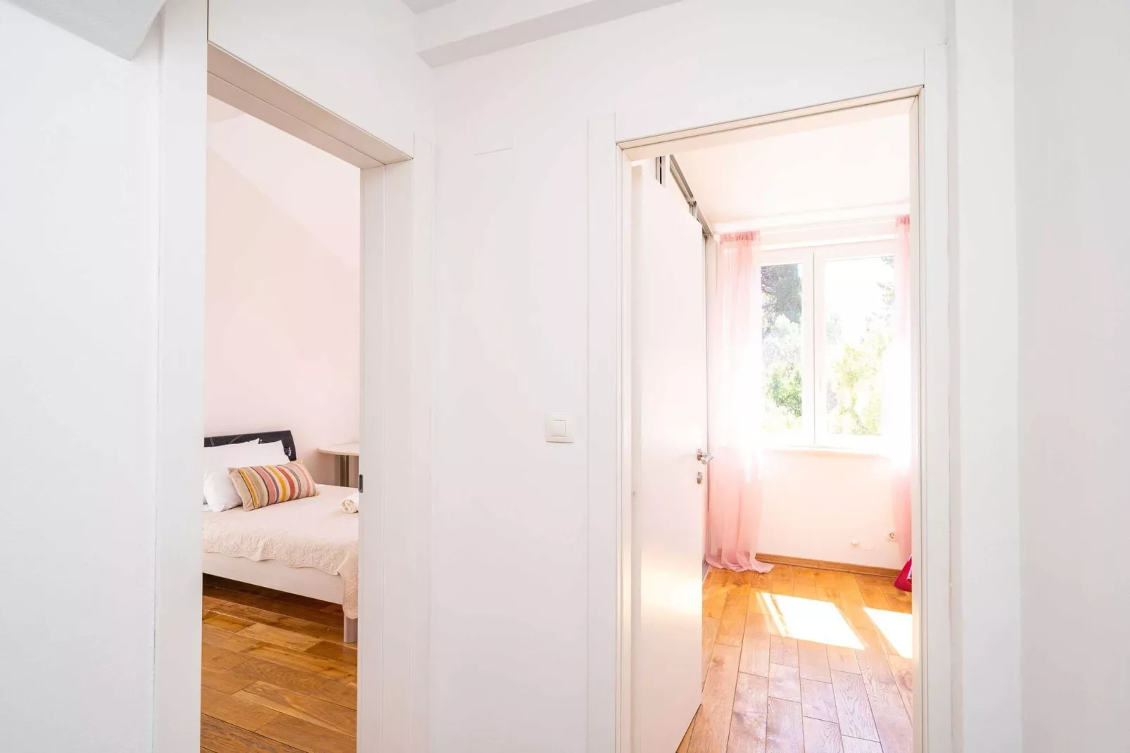 Apartment Hladilo  - Two Bedroom Apartment with Balcony-Indoor