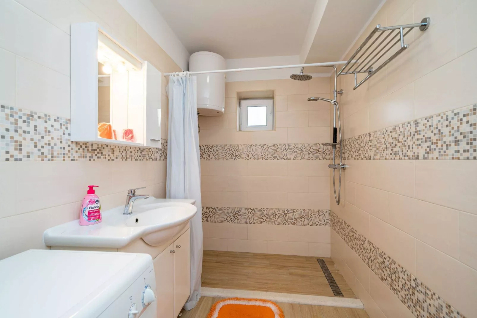 Apartment Kos - Two Bedroom Apartment with Terrace-Bathroom
