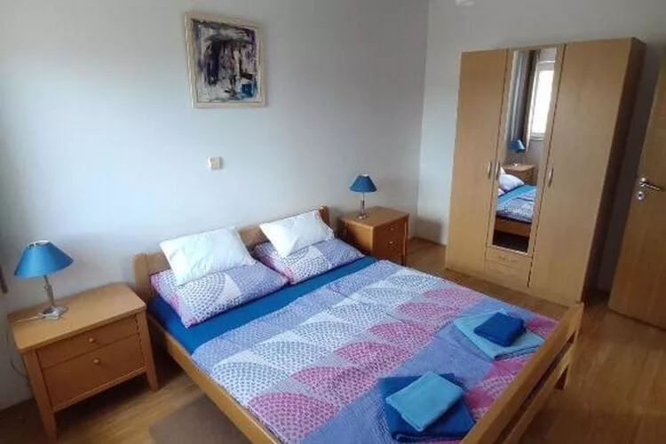 Apartments Vala - One Bedroom Apartment with Sea View A2-Bedroom