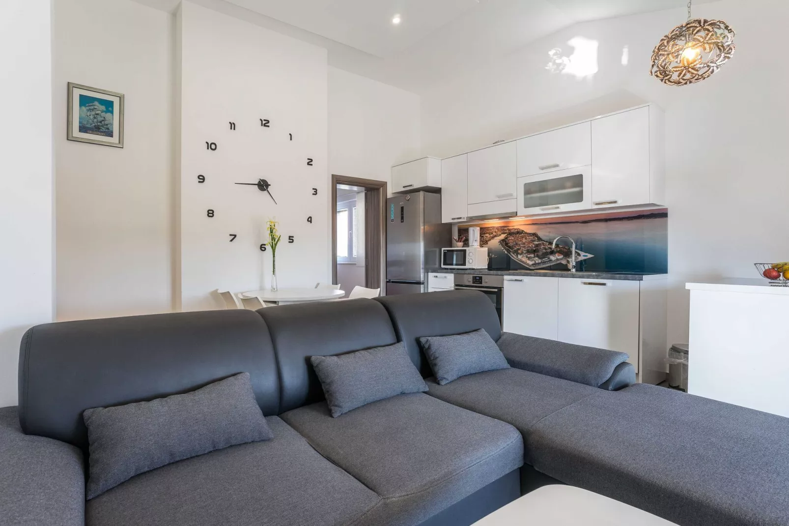 Apartments Maza - One Bedroom Apartment with Balcony  (Angela)-Wohnzimmer