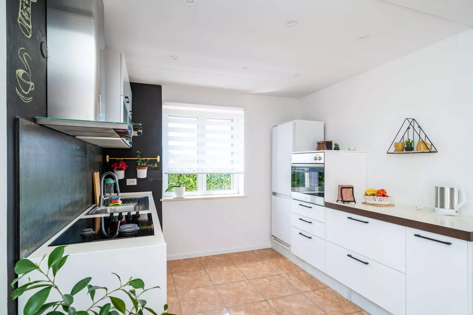 Apartment Doma - Two Bedroom Apartment with Terrace-Kitchen