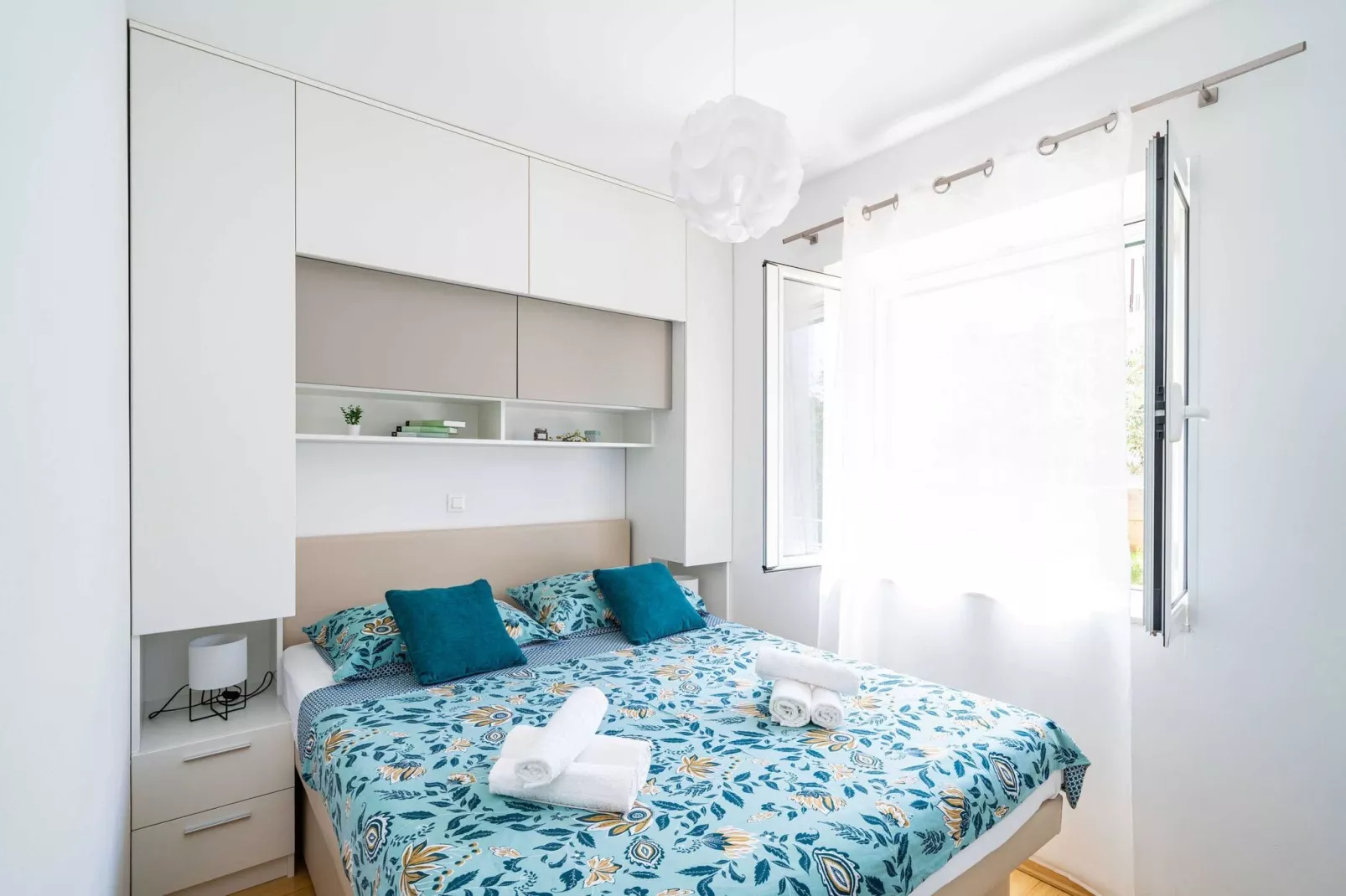 Apartment Doma - Two Bedroom Apartment with Terrace-Bedroom
