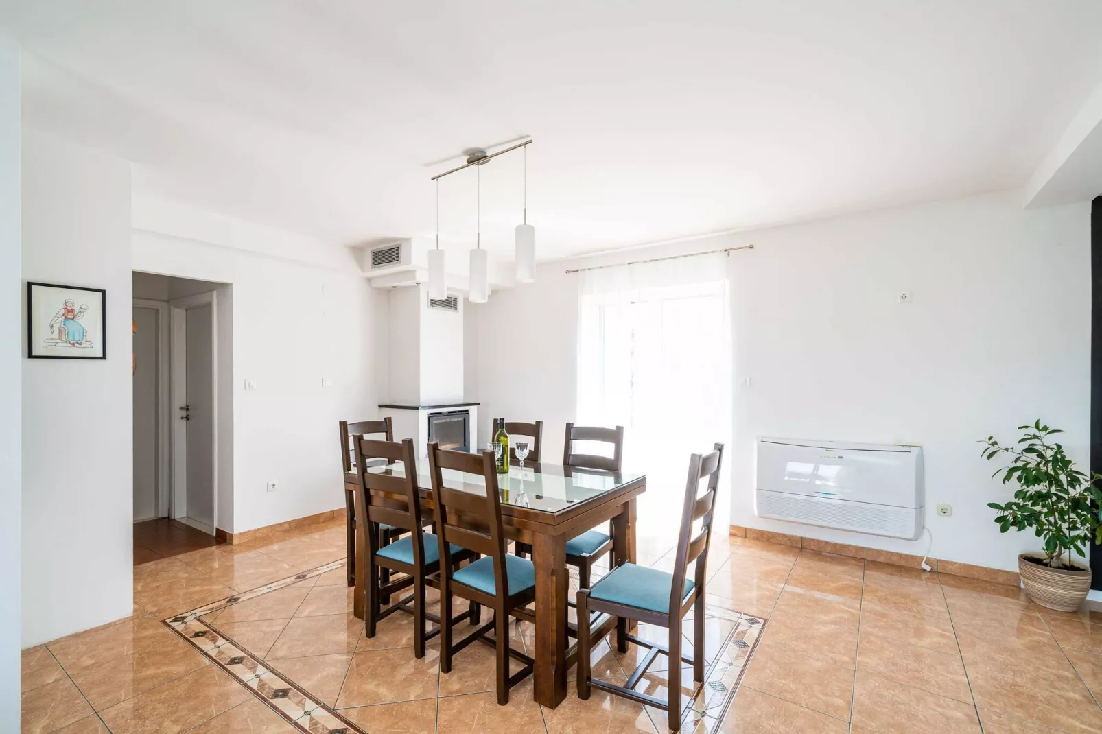 Apartment Doma - Two Bedroom Apartment with Terrace-Indoor