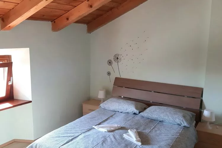 Casa Girasole - Three Bedroom Holiday Home with Garden-Chambre