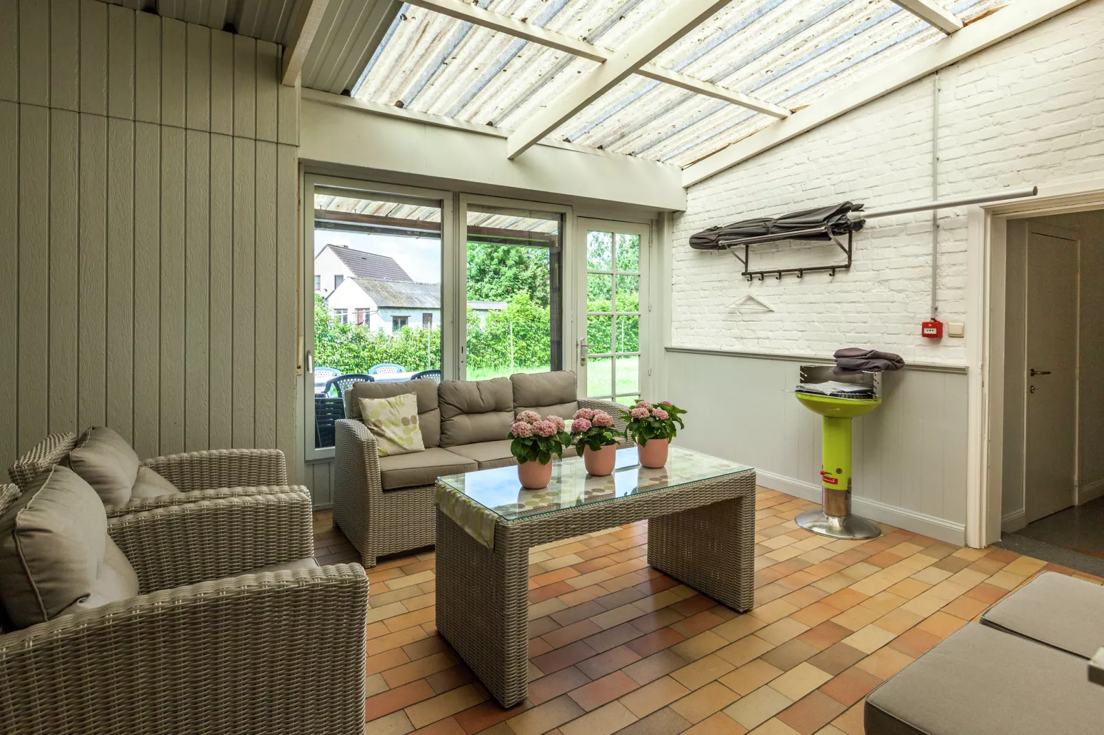 De Snoeibijl-Recreation room