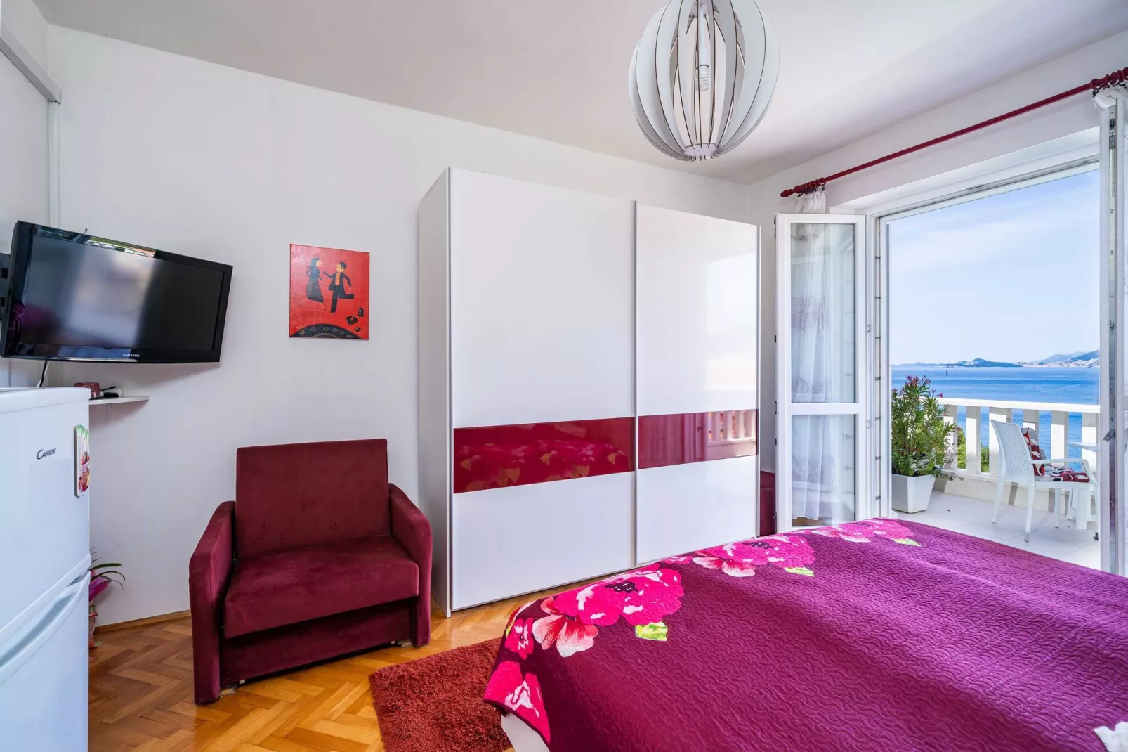 Apartments & Rooms Mara & Petrunjela - Studio Apartment with Balcony and Sea View (Studio s balkonom) - BR. 2-Bedroom