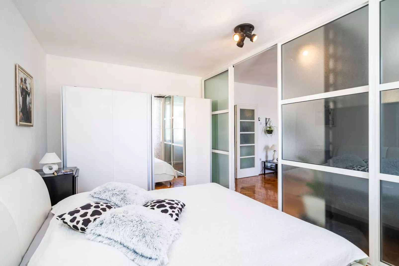 Apartments & Rooms Mara & Petrunjela - Two Bedroom Apartment with Terrace and Sea View (Apartman s 2 spavaće sobe) - BR. 5-Bedroom