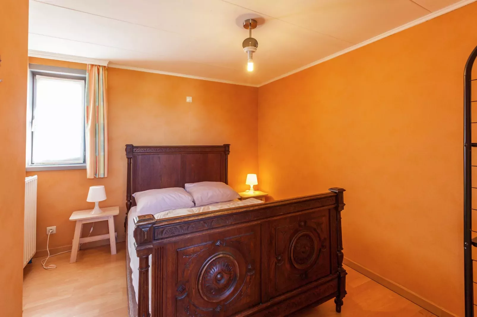 De Snoeibijl-Bedroom