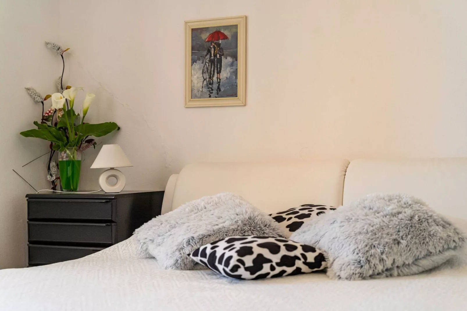 Apartments & Rooms Mara & Petrunjela - Two Bedroom Apartment with Terrace and Sea View (Apartman s 2 spavaće sobe) - BR. 5-Indoor