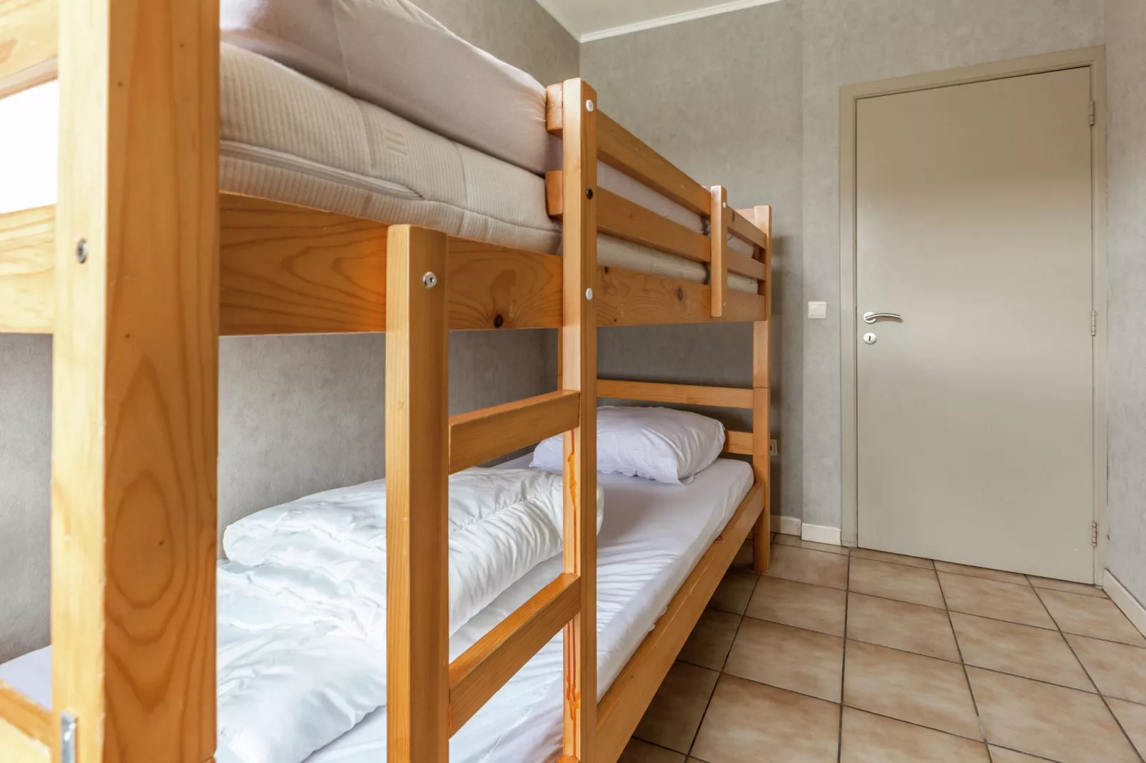 De Snoeibijl-Bedroom