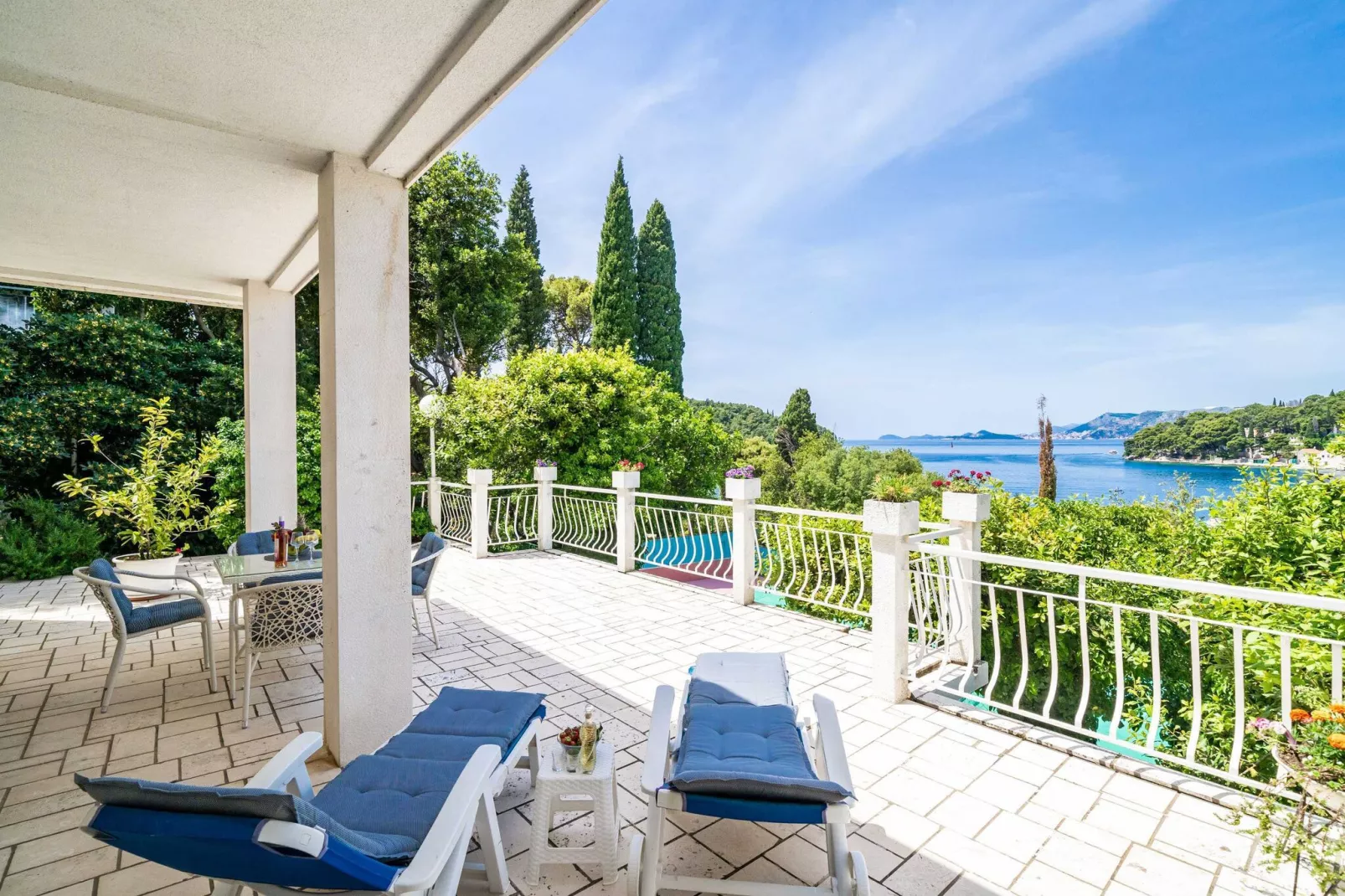 Apartments & Rooms Mara & Petrunjela - Two Bedroom Apartment with Terrace and Sea View (Apartman s 2 spavaće sobe) - BR. 5-Terrace