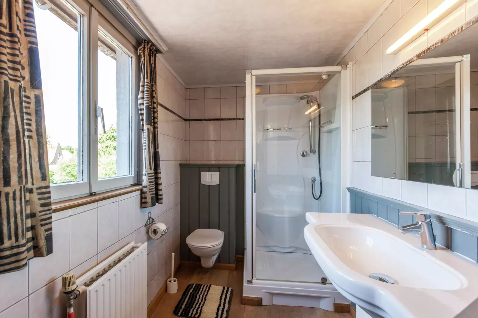 De Snoeibijl-Bathroom