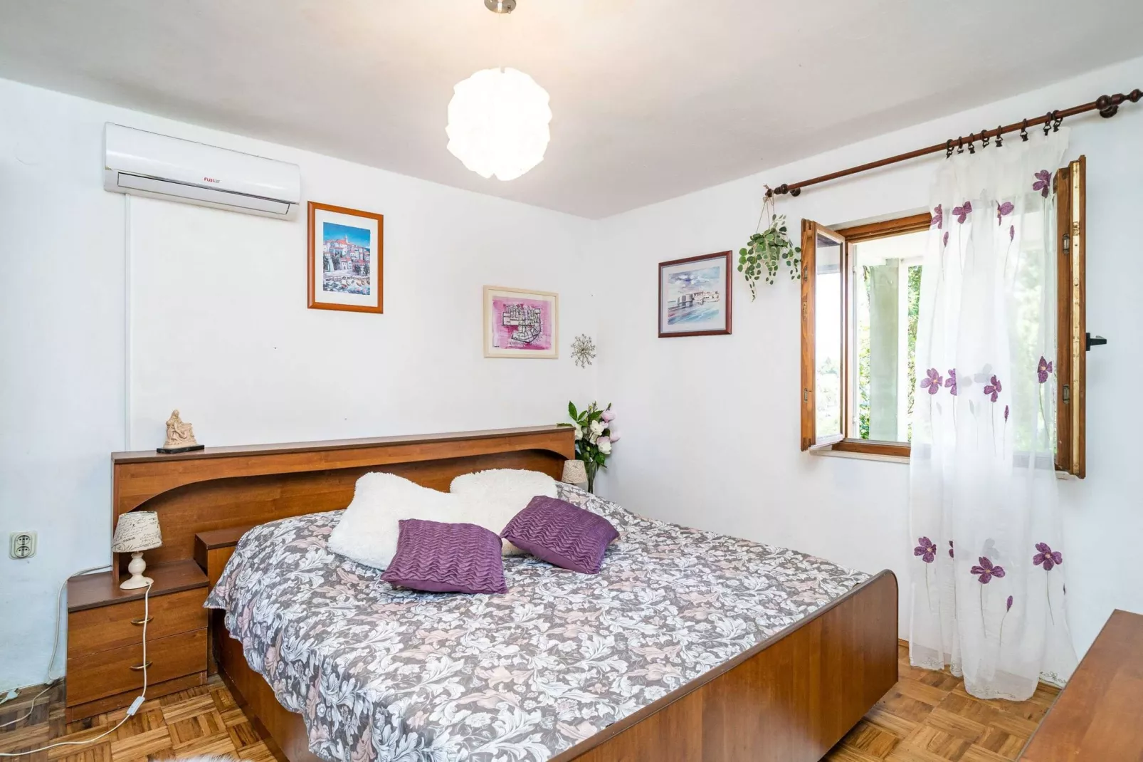 Apartments & Rooms Mara & Petrunjela - One Bedroom Apartment with Terrace and Sea View ( Apartman s terasom) - BR. 7-Bedroom