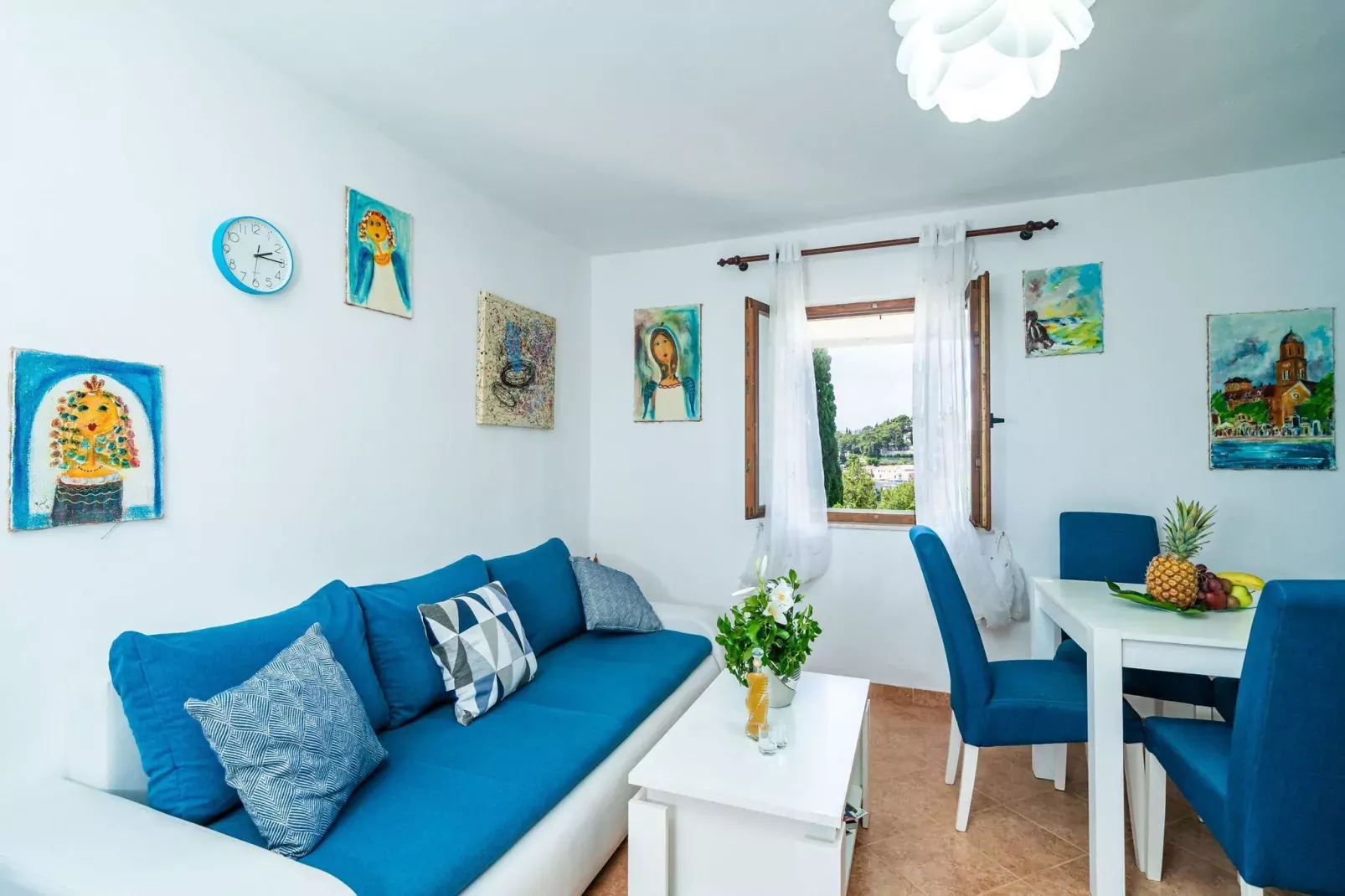 Apartments & Rooms Mara & Petrunjela - One Bedroom Apartment with Terrace and Sea View ( Apartman s terasom) - BR. 7-Living room