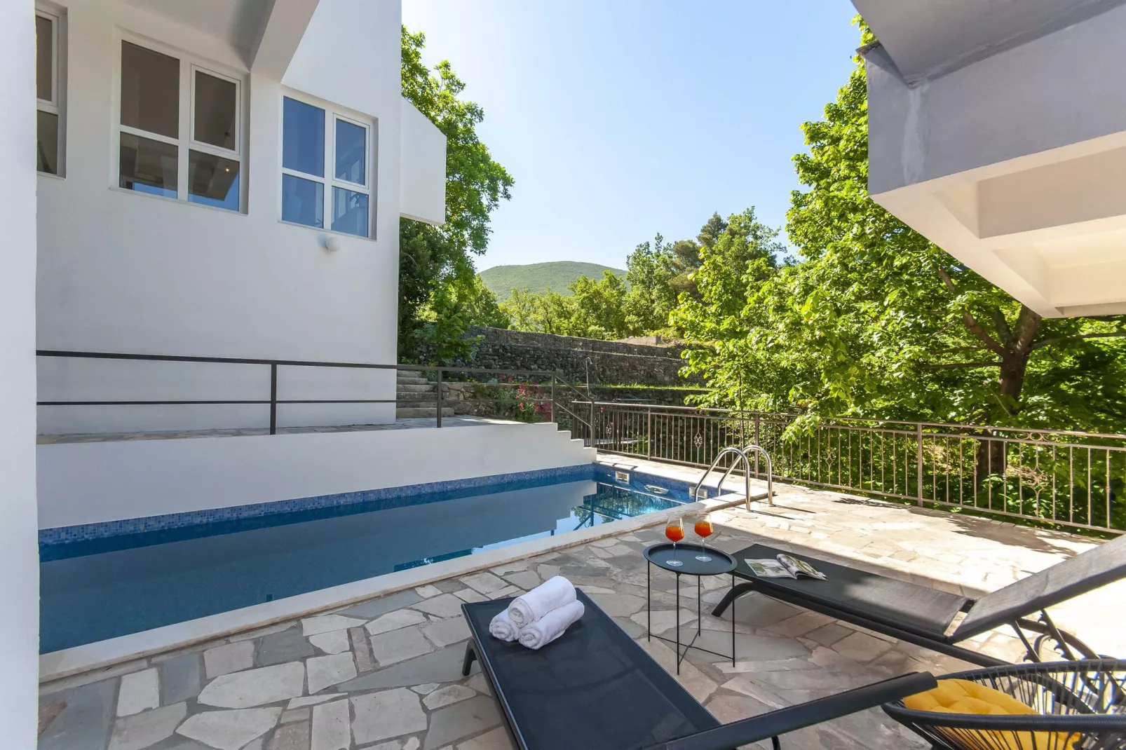 Villa Green Castle - Five bedroom villa with swimming pool-Piscine