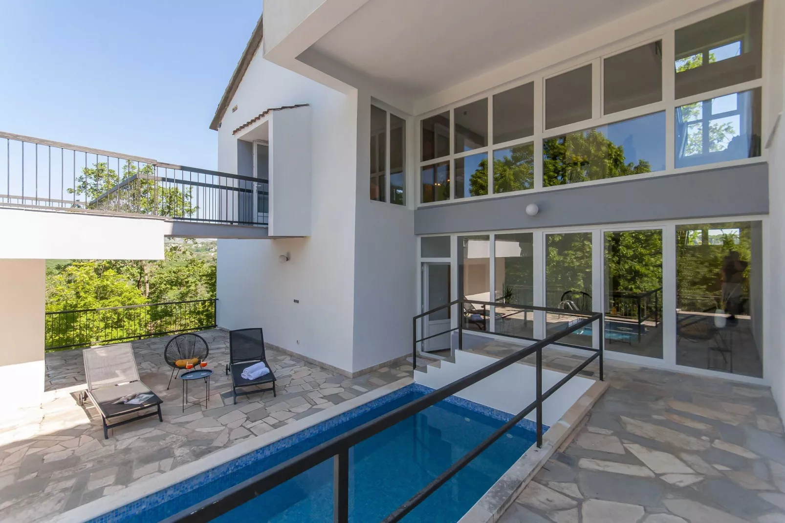 Villa Green Castle - Five bedroom villa with swimming pool-Piscine