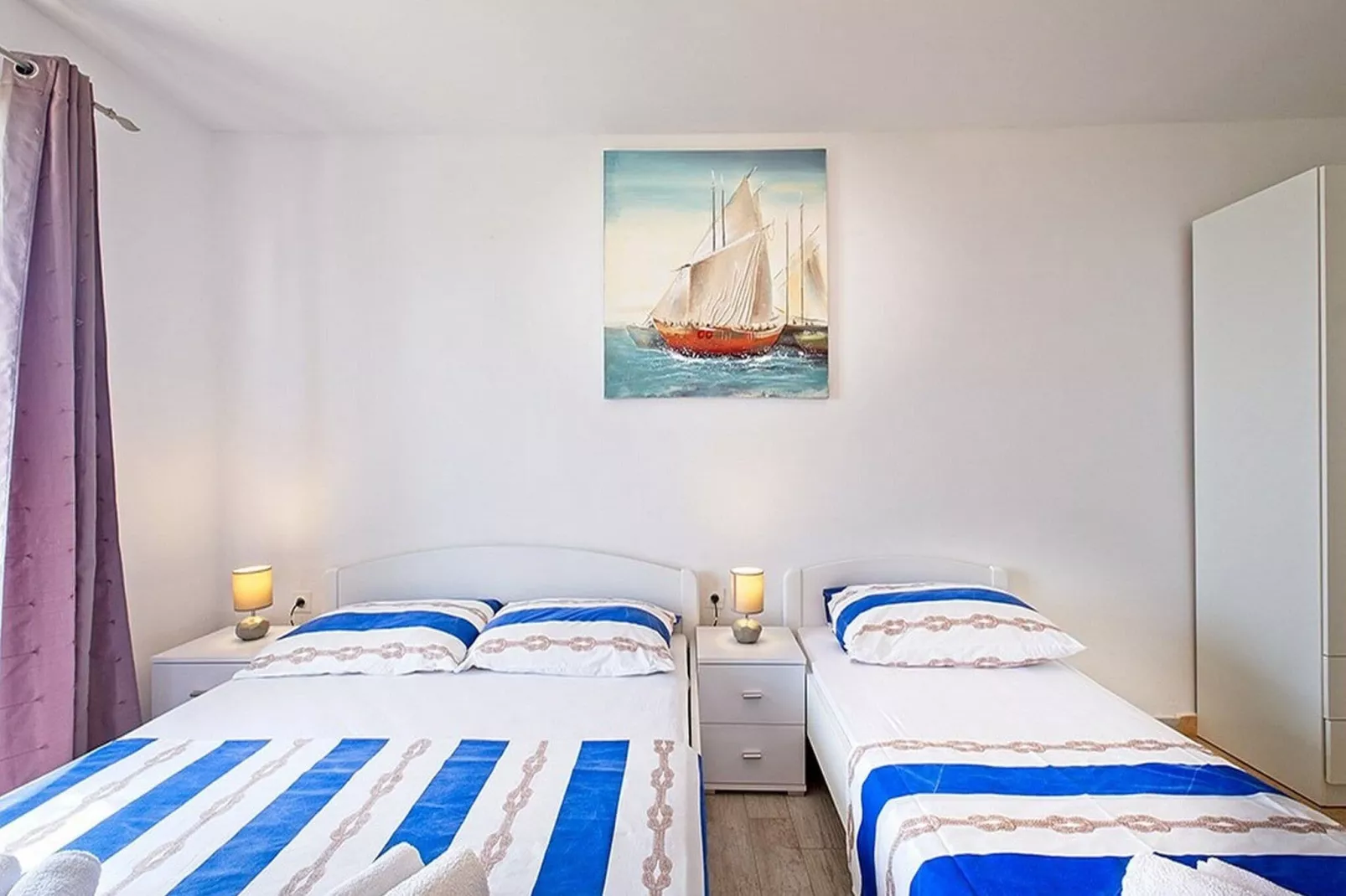 Apartments Grljević - Studio Apartment with Sea View and Balcony (A2)-Bedroom