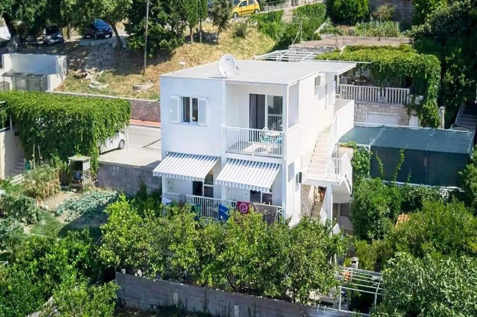 Apartments Grljević - Studio Apartment with Sea View and Balcony (A2)-Outdoor