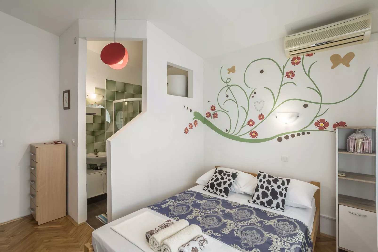 Apartment Keko - Three Bedroom Apartment with Terrace-Schlafzimmer