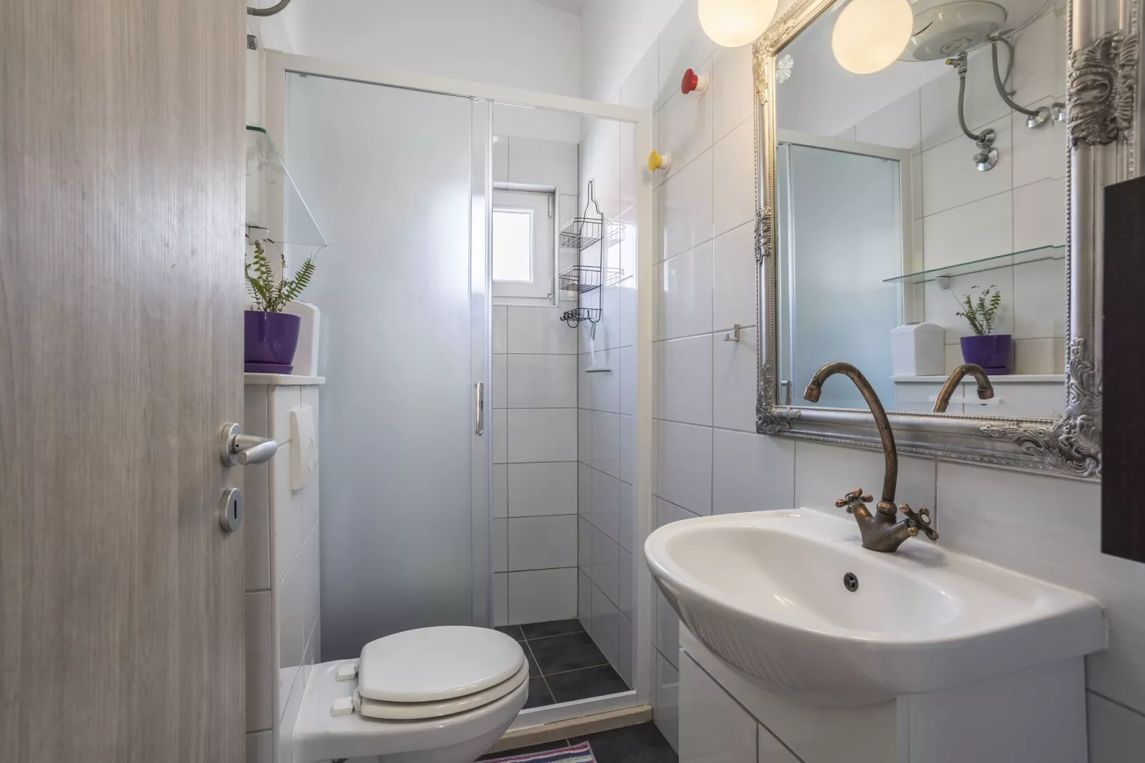 Apartment Keko - Three Bedroom Apartment with Terrace-Badezimmer
