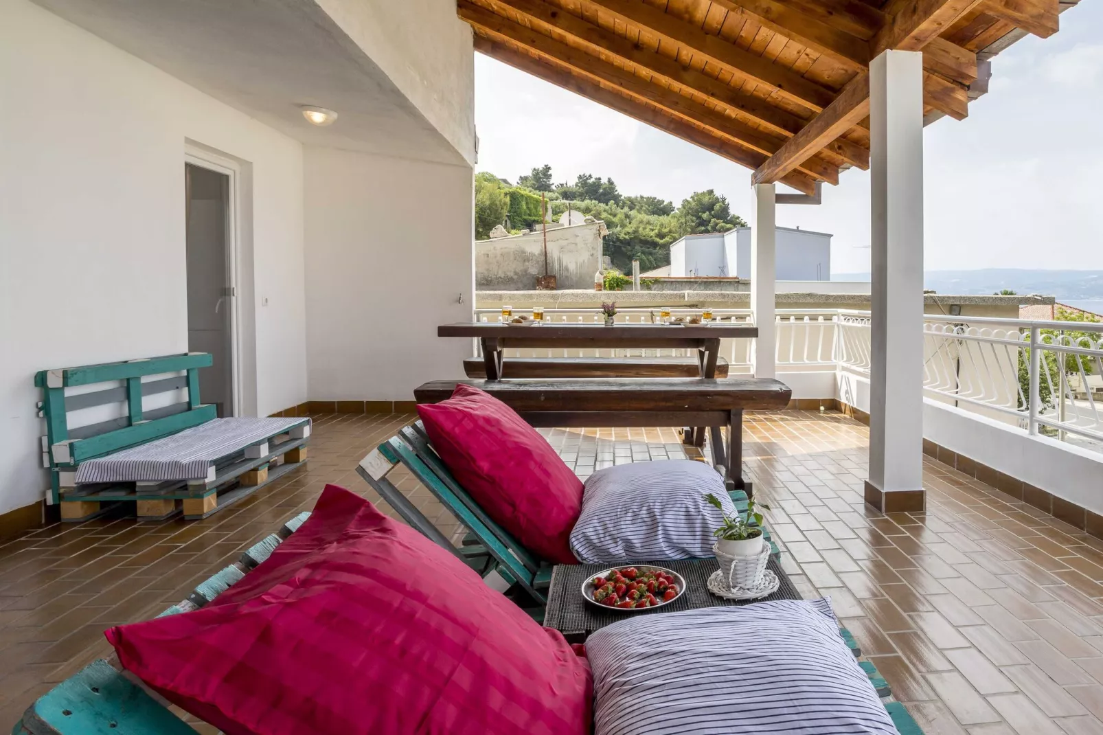 Apartment Keko - Three Bedroom Apartment with Terrace-Terrasse
