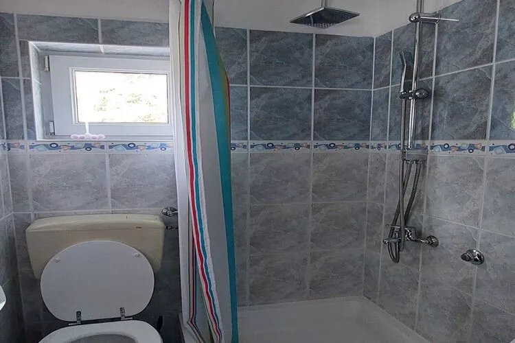 Apartments Smokvica - Studio Apartment with Sea View (Apartment 4)-Bathroom