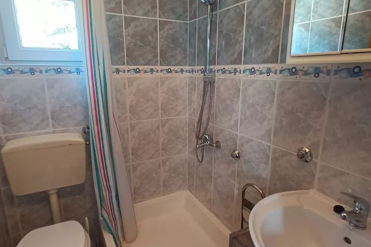 Apartments Smokvica - Studio Apartment with Sea View (Apartment 4)-Bathroom