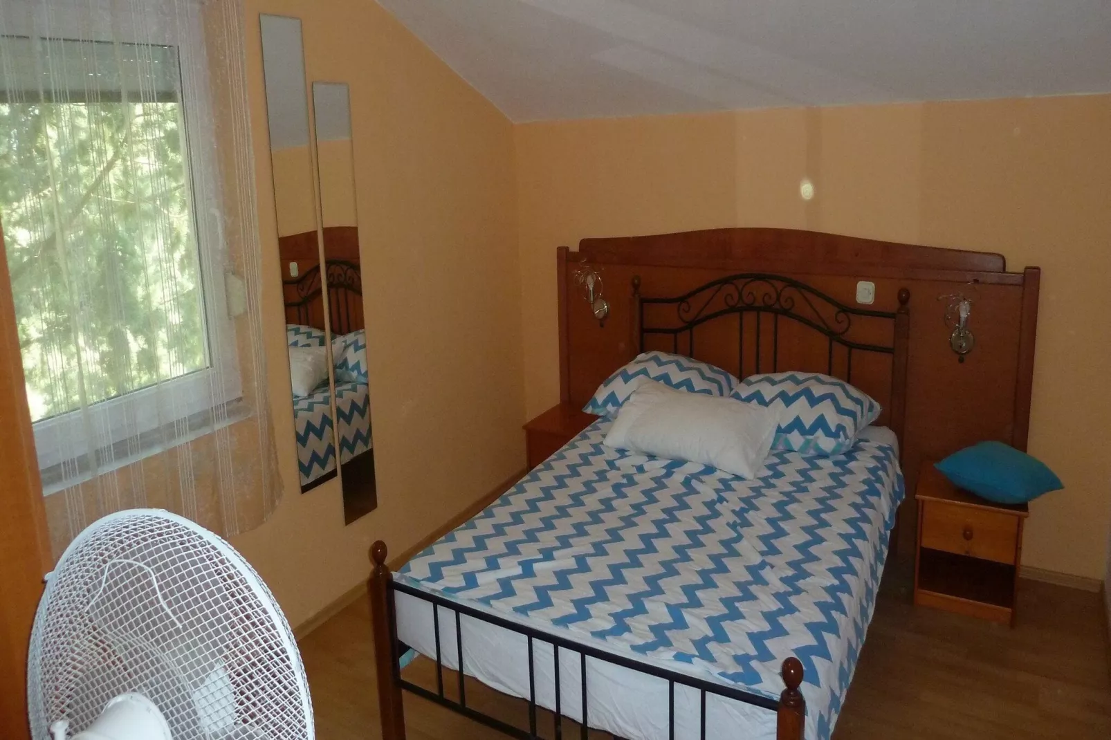 Apartments Smokvica - Superior One Bedroom Apartment with Balcony (Apartment 5)-Schlafzimmer