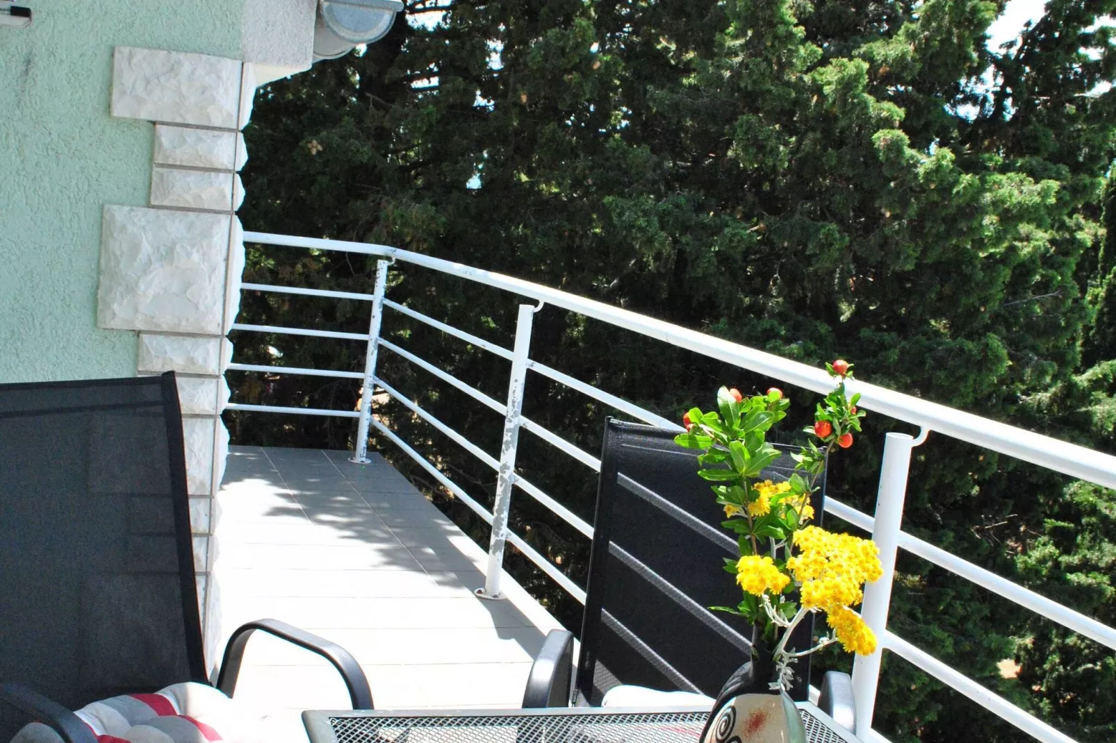 Apartments Smokvica - Superior One Bedroom Apartment with Balcony (Apartment 5)-Terrassenbalkon
