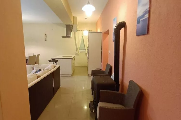 Apartments Smokvica - Three Bedroom Apartment with Terrace   (Apartment 7)-Salon