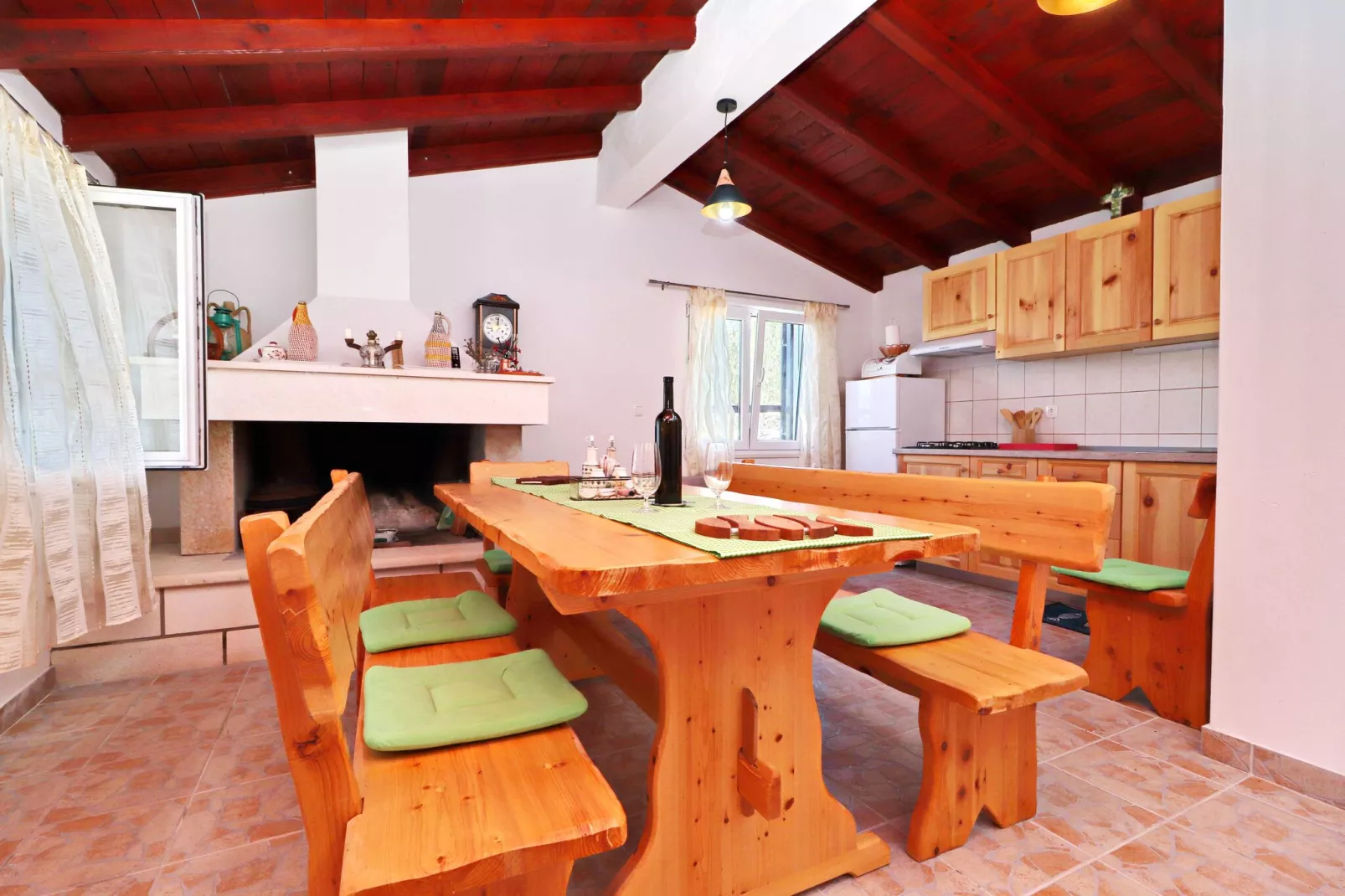 Holiday Home Zule - One Bedroom Holiday Home with Swimming pool-Salle à manger