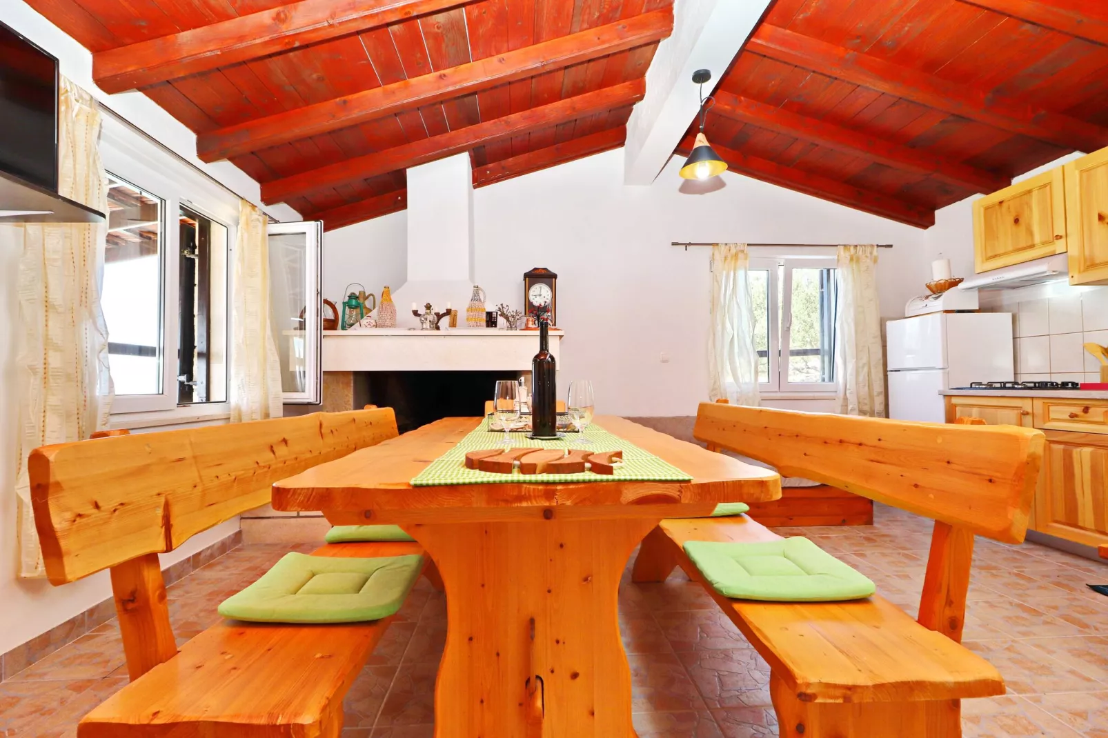 Holiday Home Zule - One Bedroom Holiday Home with Swimming pool-Salle à manger