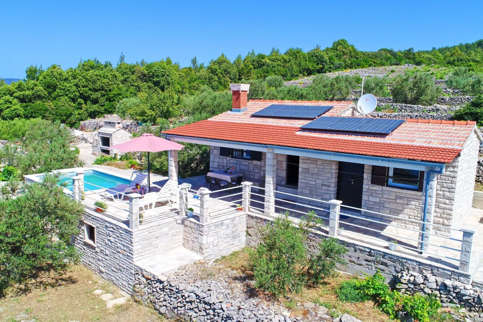 Holiday Home Zule - One Bedroom Holiday Home with Swimming pool-Extérieur