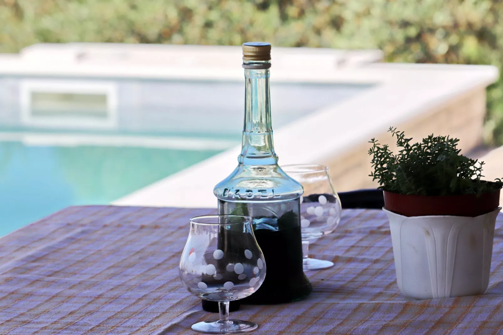 Holiday Home Zule - One Bedroom Holiday Home with Swimming pool-Piscine