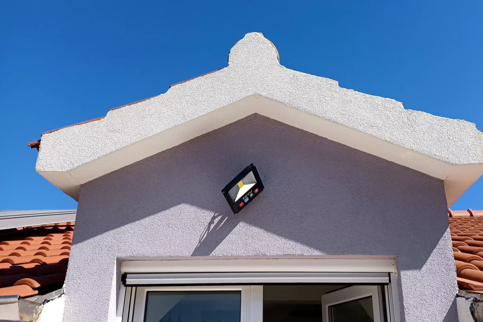 Bertie's Lodge - Standard Two Bedroom Apartment with Balcony and Sea view(A0)-Outdoor
