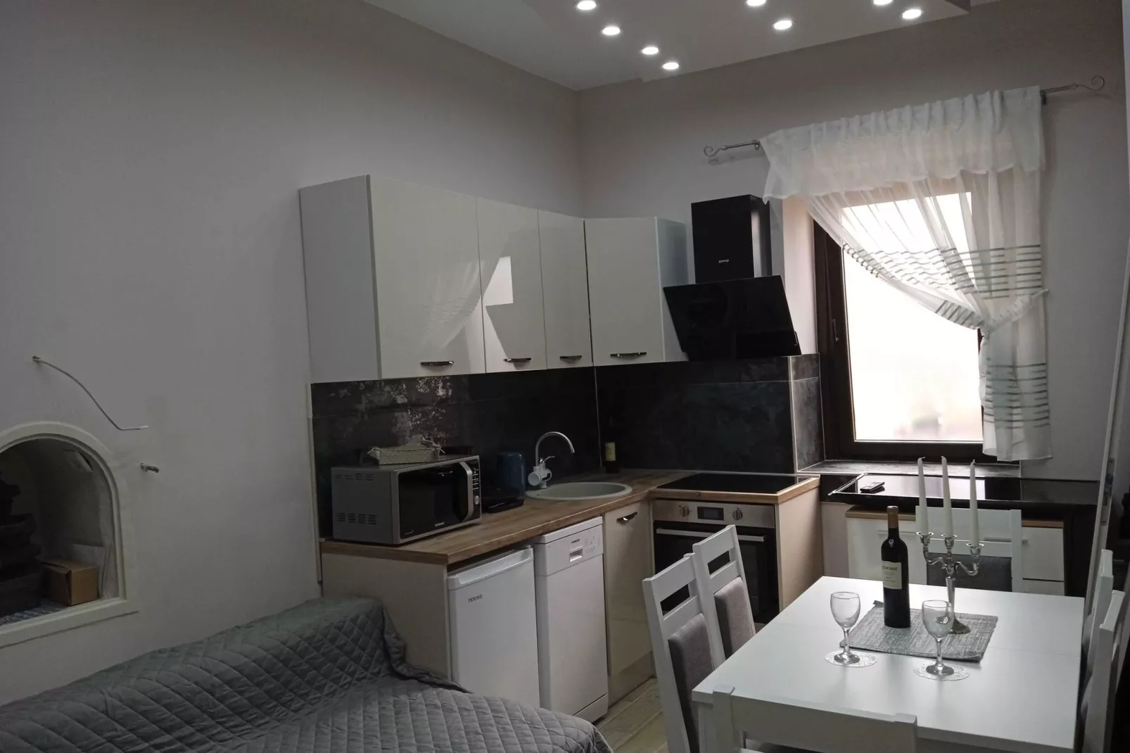 Apartments Keka - One Bedroom Apartment-Cuisine
