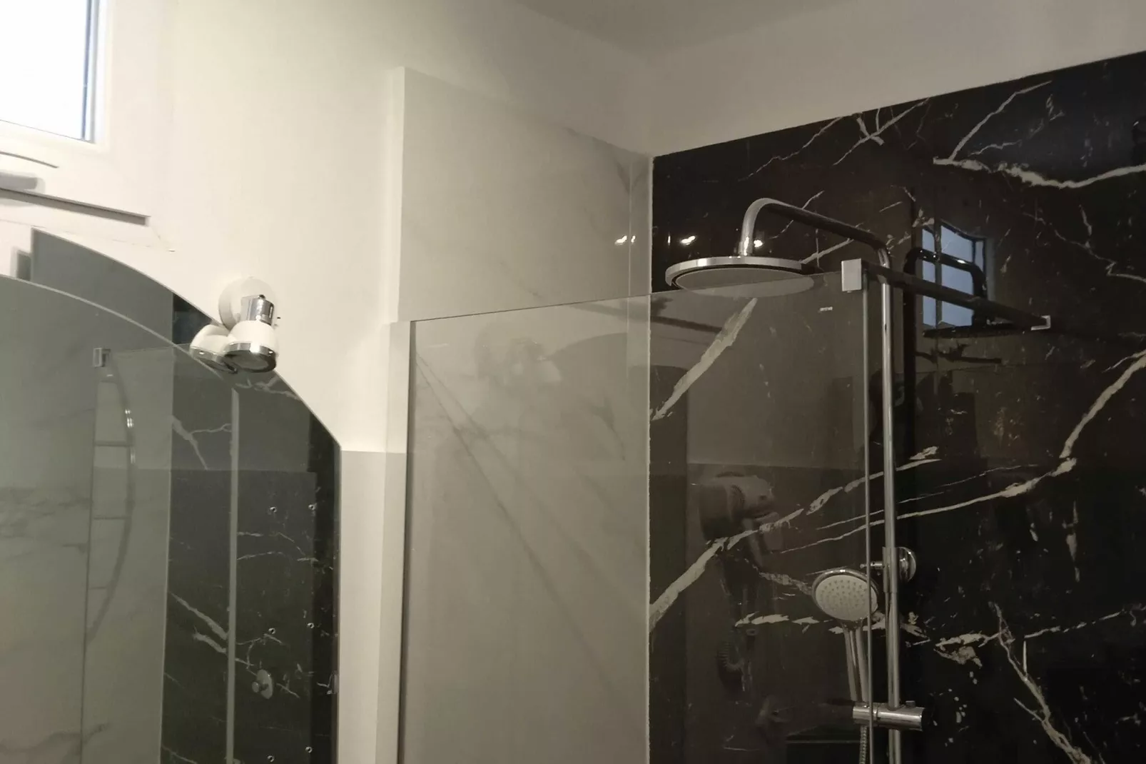 Apartments Keka - One Bedroom Apartment-Salle de bain