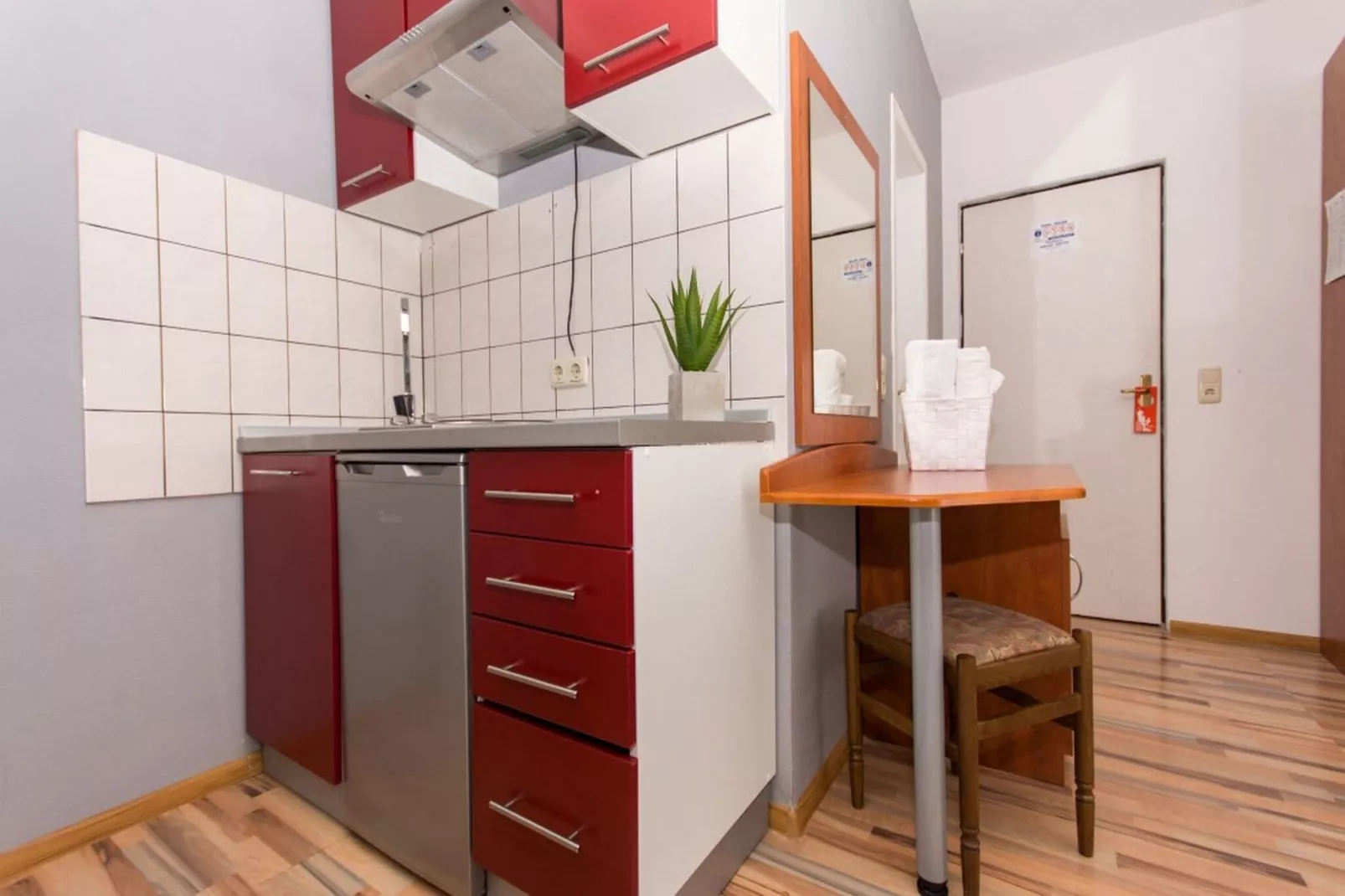 Villa Stil - Studio Apartment with Balcony and Sea View 101-Kitchen