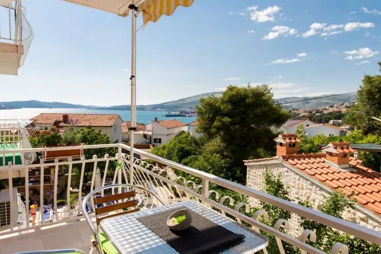 Villa Stil - Studio Apartment with Balcony and Sea View 101-Terrace balcony