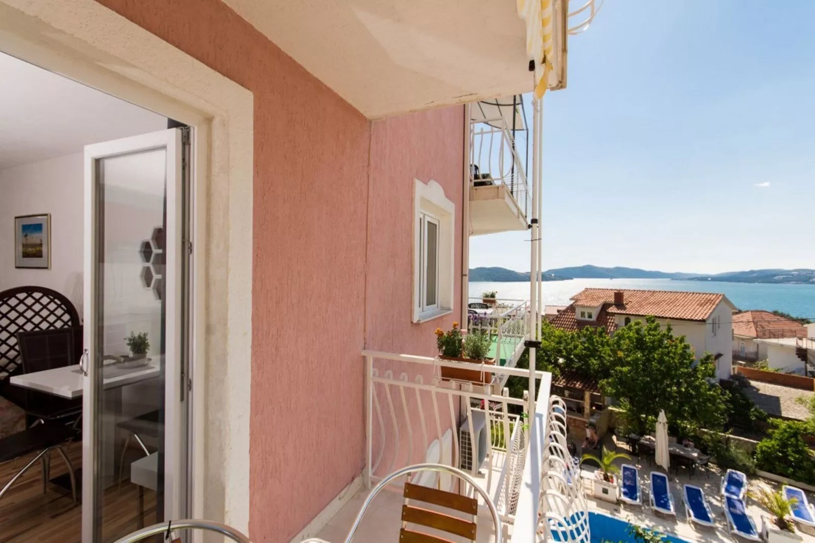 Villa Stil - Studio Apartment with Balcony and Sea View 101-Terrace balcony