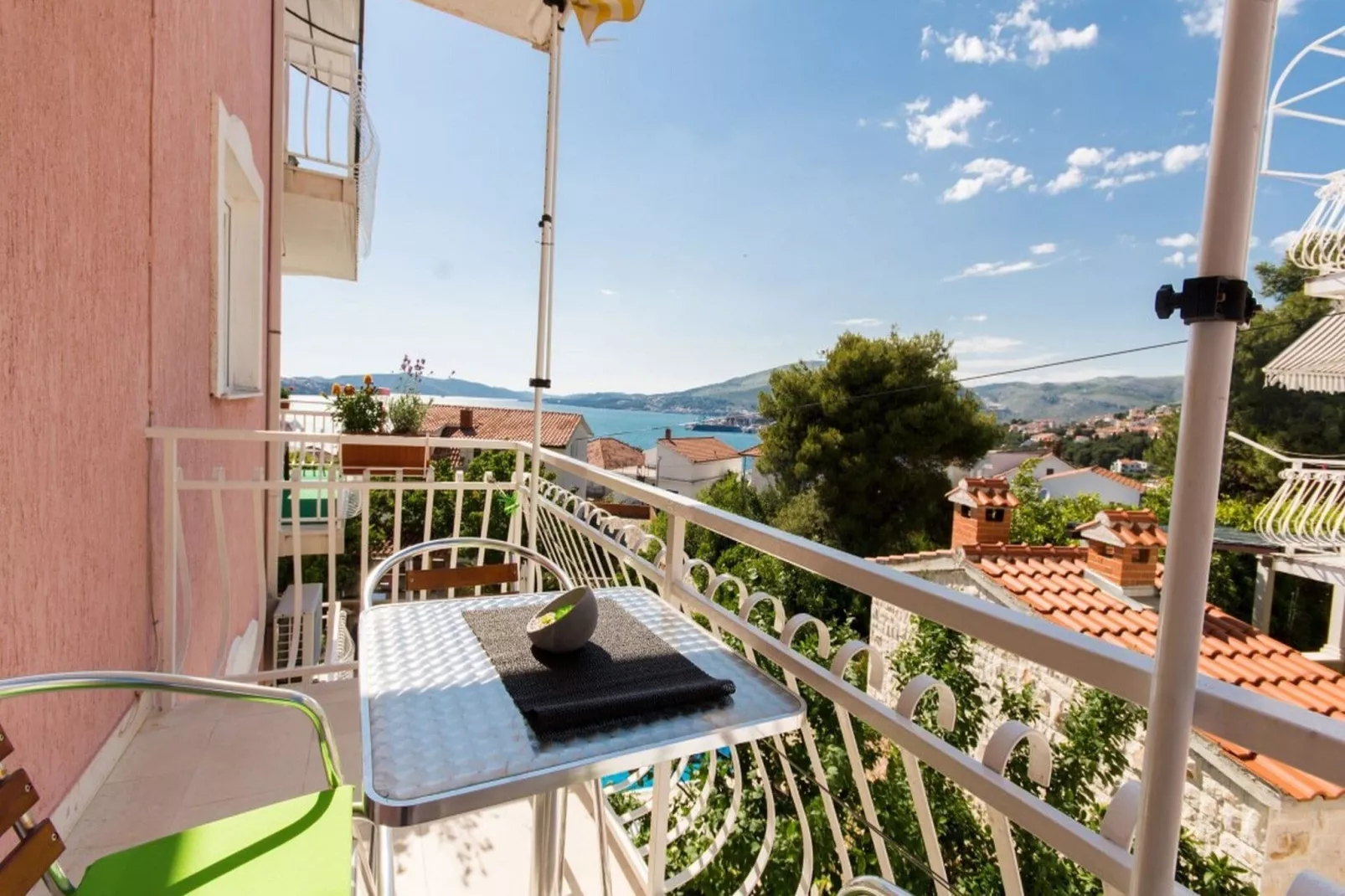 Villa Stil - Studio Apartment with Balcony and Sea View 101-Terrace balcony